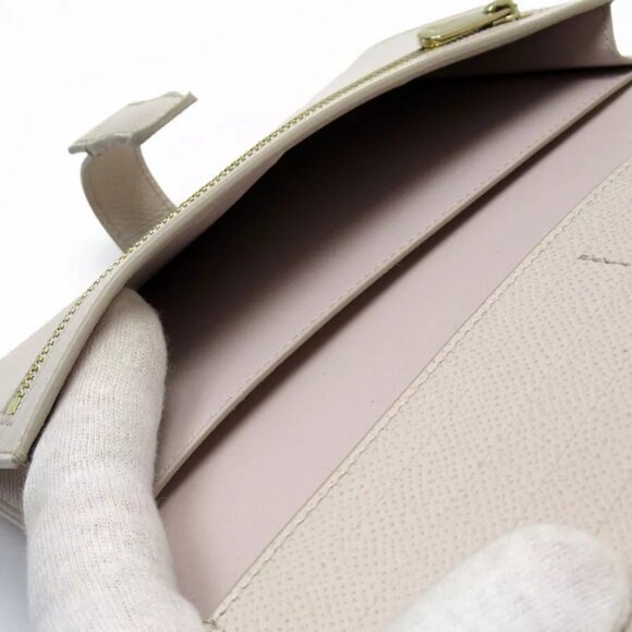 Auth Salvatore Ferragamo Gancio Bifold Long Wallet light beige leather - Picture 5 of 12